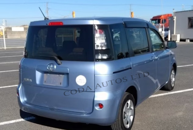 TOYOTA SIENTA
